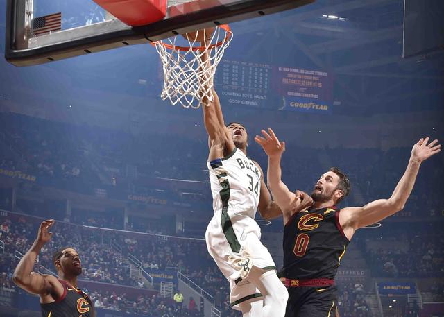 Milwaukee Bucks 119-110 Cleveland Cavaliers