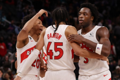 Raptors ganan por poco racha de 4 derrotas consecutivas de Pistons