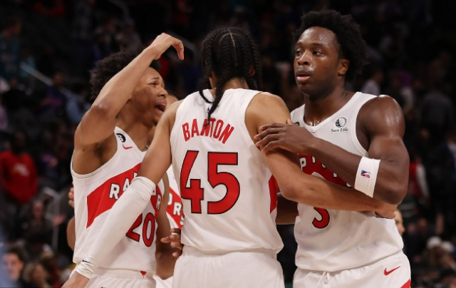 Raptors ganan por poco racha de 4 derrotas consecutivas de Pistons