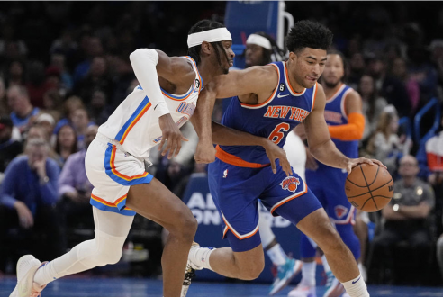 Sina Sports News, 22 de noviembre Los Knicks jugaron fuera de casa contra el Thunder. Al final, los Knicks derrotaron al Thunder 129-119.